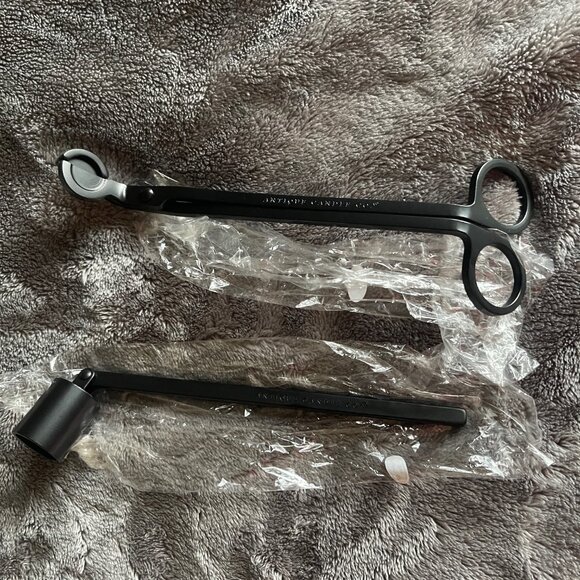 NEW Antique Candle Co. BLACK Snuffer and Wick Trimmer Set - Picture 2 of 2